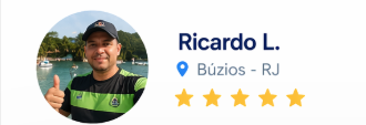 "Fizemos o passeio do Rio de Janeiro para Arraial do Cabo e foi tudo perfeito! Transporte confortável, guia atencioso e o passeio de barco inesquecível. As praias são lindas demais e a organização foi excelente do começo ao fim. Recomendo muito!" — Ricardo S., Rio de Janeiro - RJ
