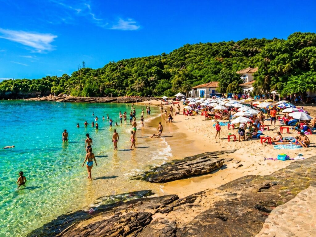 Praia da Armação em Búzios com passeio de barco